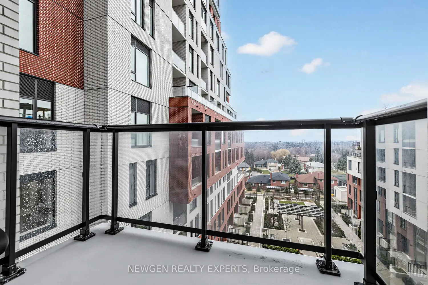 Additional image 19 of 3100 Keele Street 640