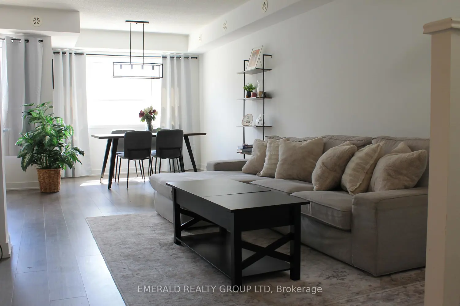 1127 Cooke Boulevard 507 photo 2