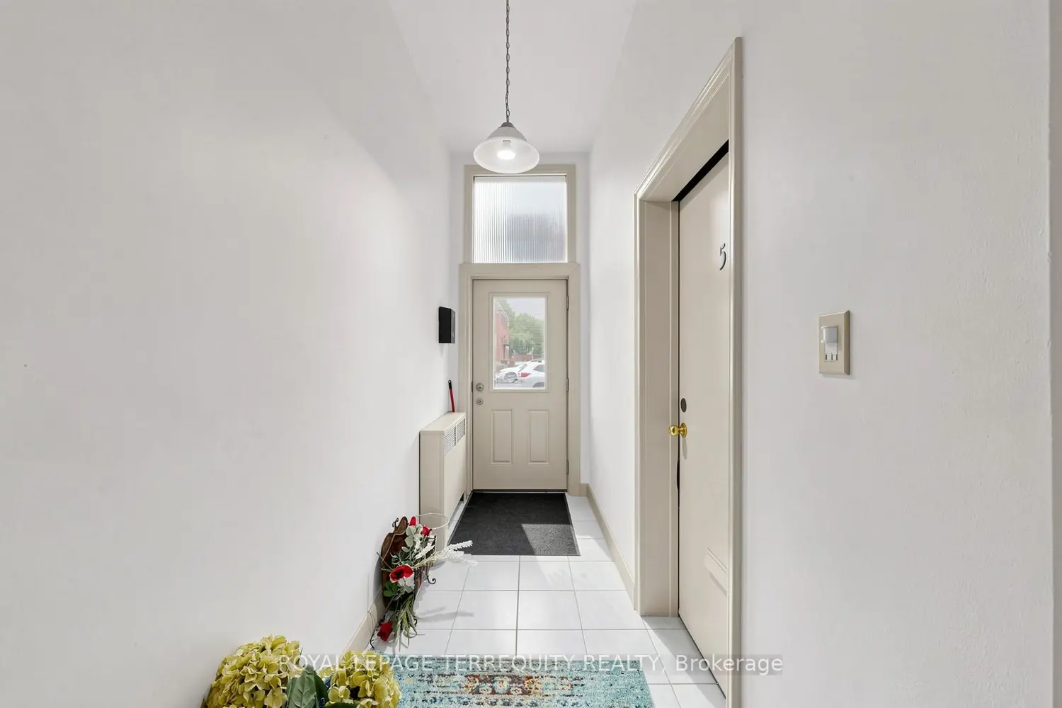 321 Lakeshore Road
