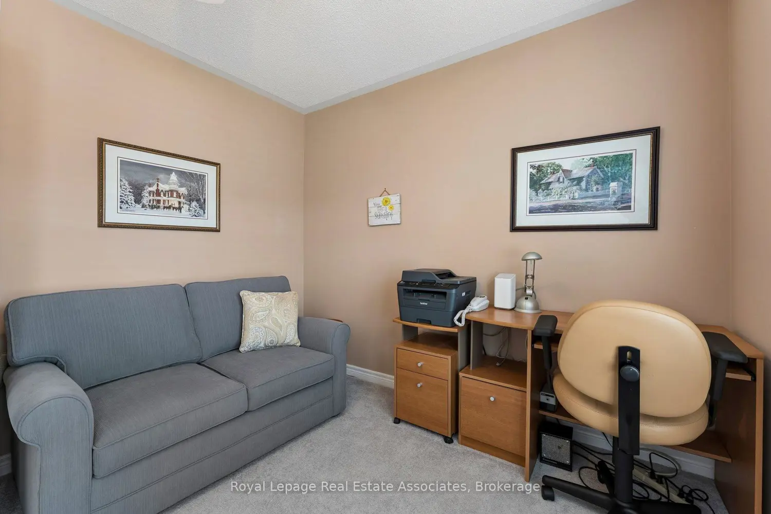 9 Falconwood Place photo 2