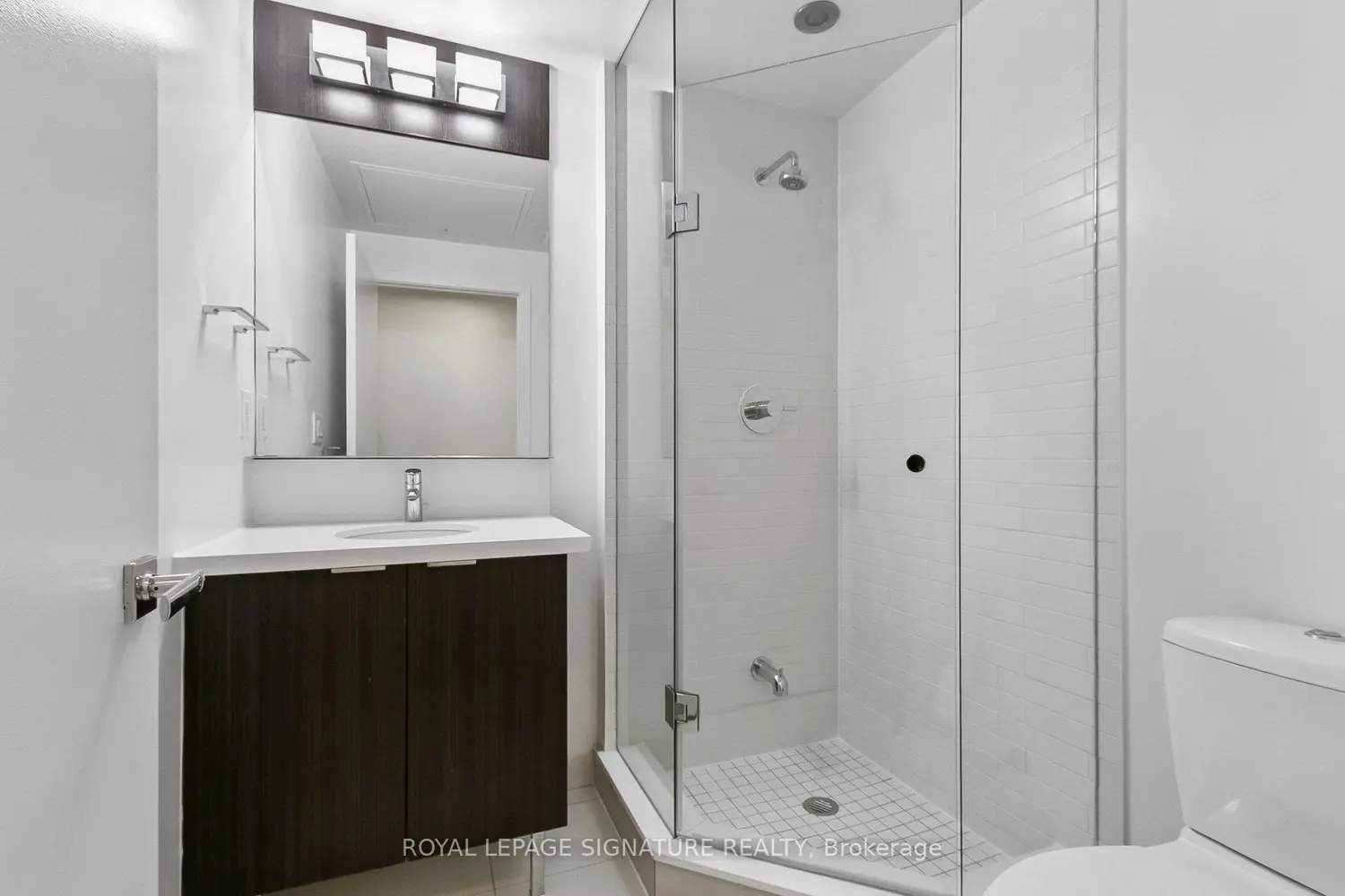 Additional image 12 of 21 Widmer Street 2202