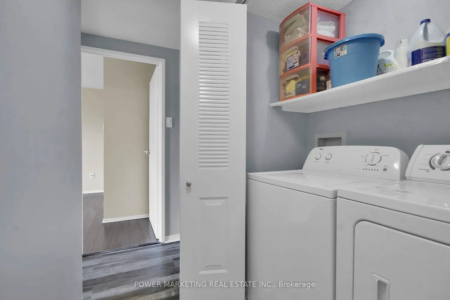 2759 Carousel Crescent 1206 photo 5