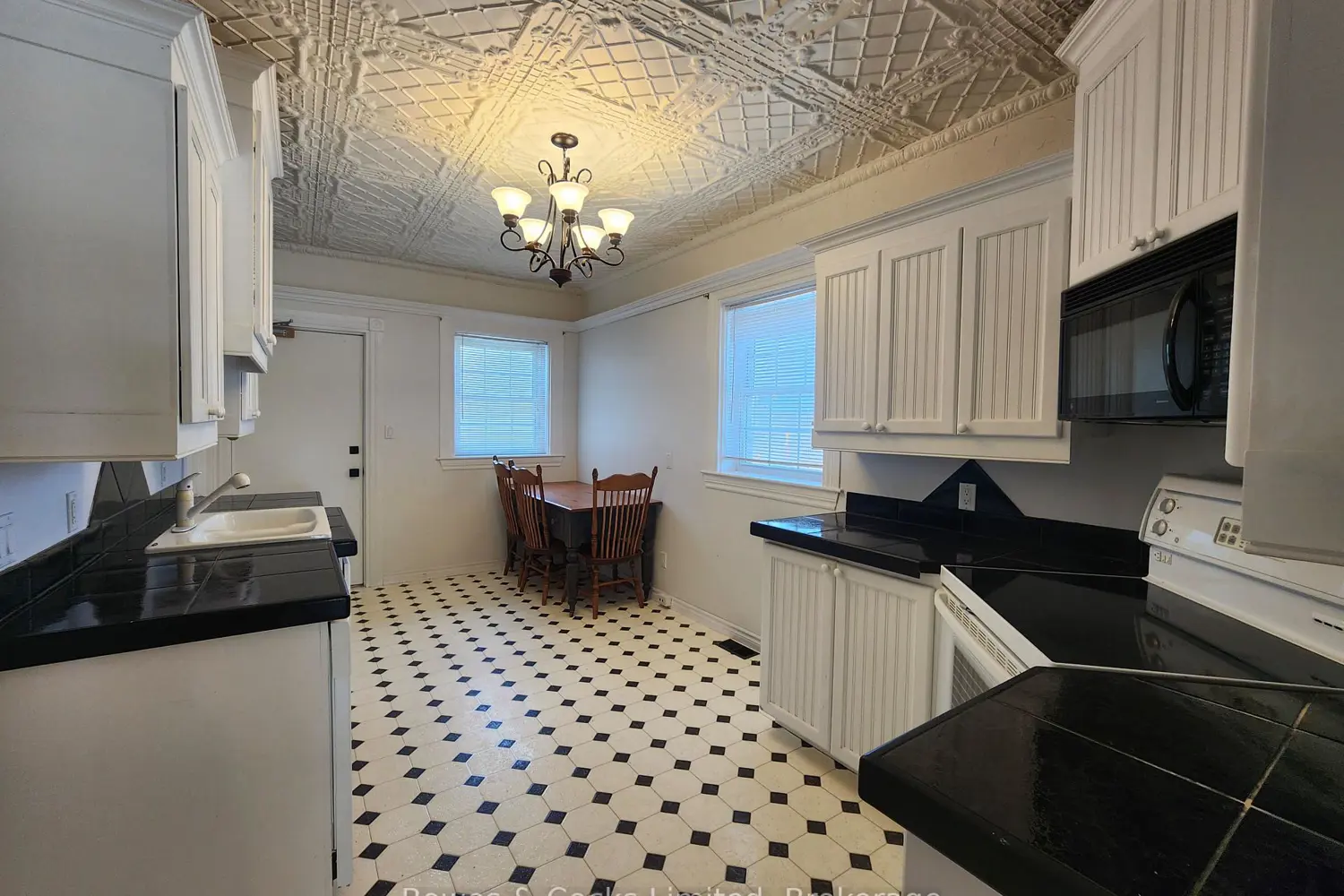 Additional image 14 of 124 Maple Avenue