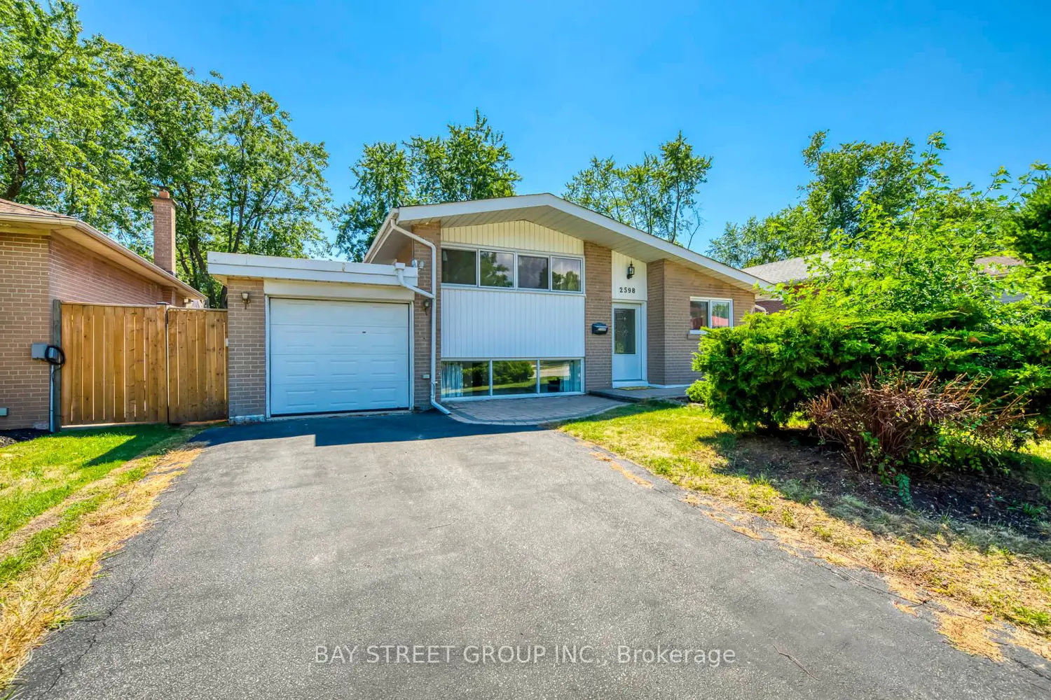2598 Chalkwell Close