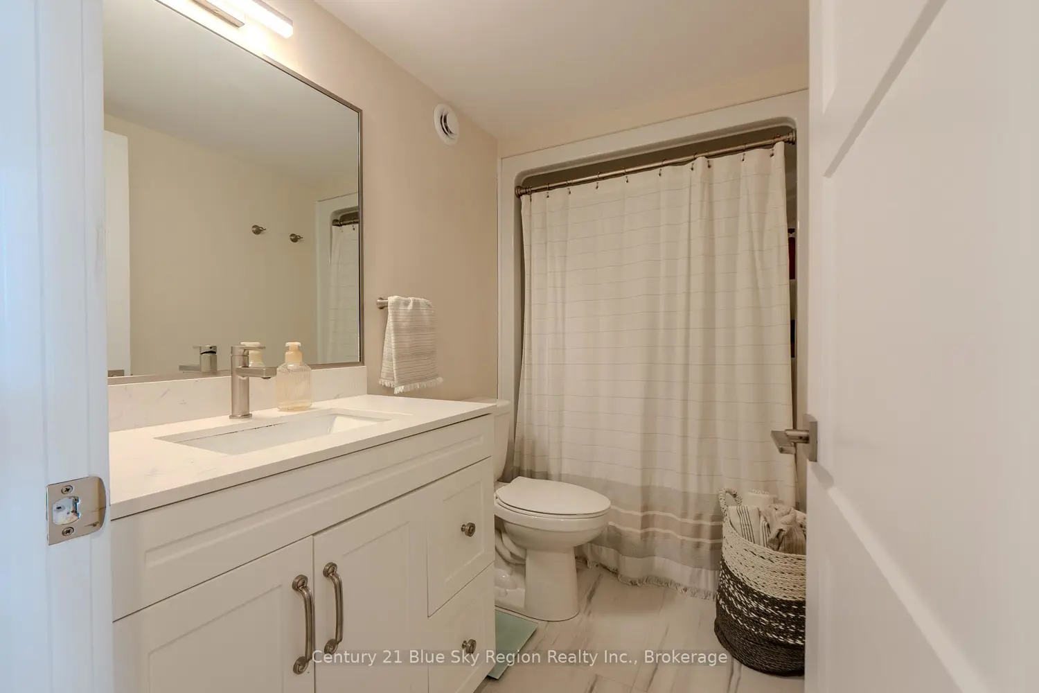 Additional image 17 of 14 Evan Place