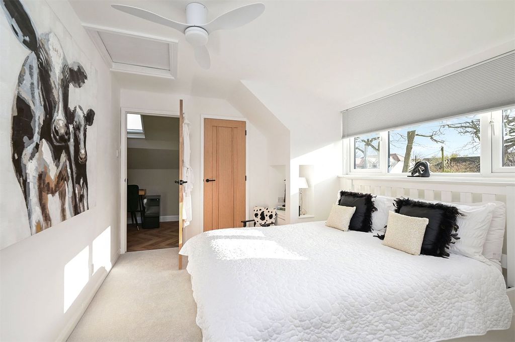 Additional image 14 of 4 bed detached house for saleGally Hill Road, Church Crookham, Fleet, Hampshire GU52