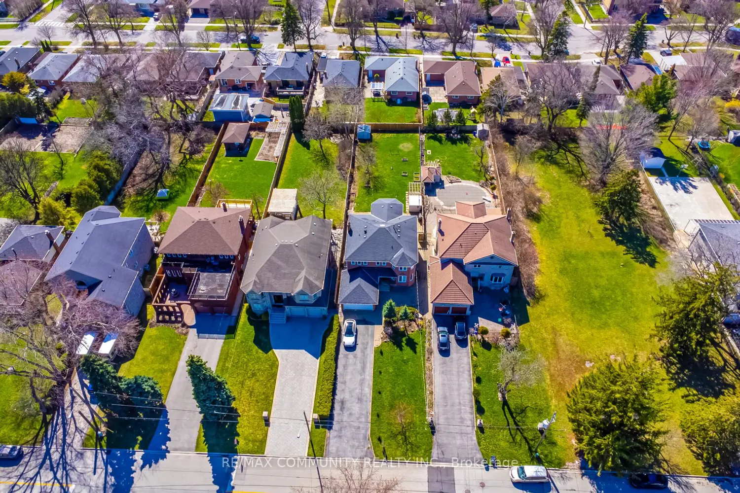 Additional image 19 of 56 Cedar Brae Boulevard