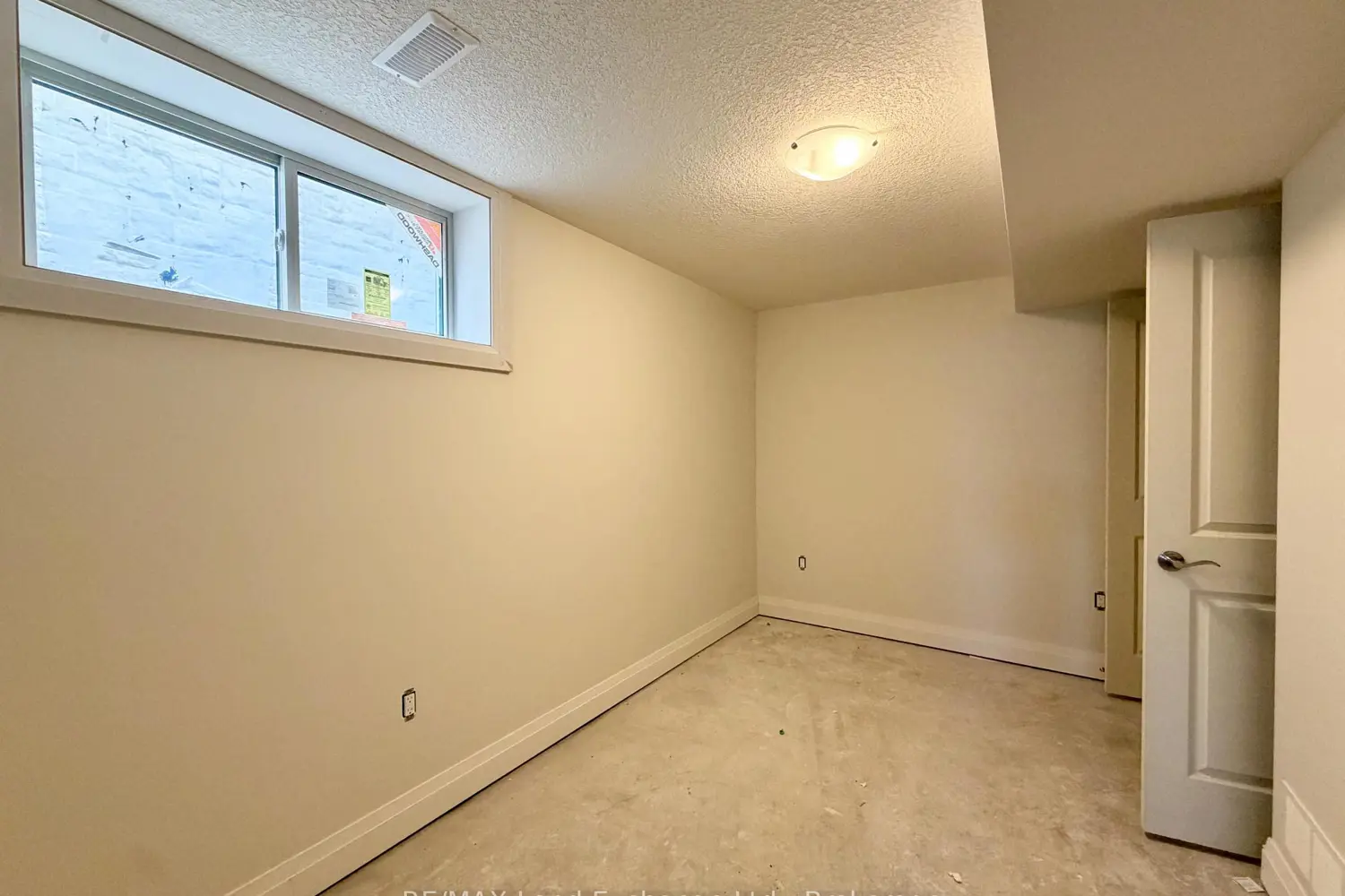 Additional image 11 of 447 Ivings Drive