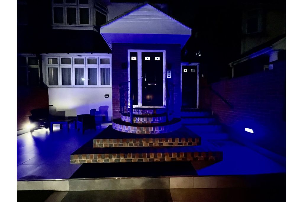 6 bed end terrace house for saleWhitton Avenue West, Greenford UB6