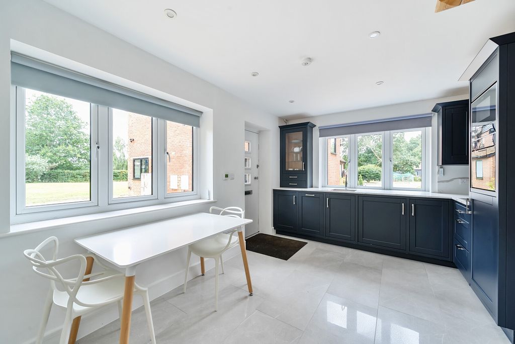 Additional image 33 of 7 bed detached house for saleTilford Road, Farnham GU9