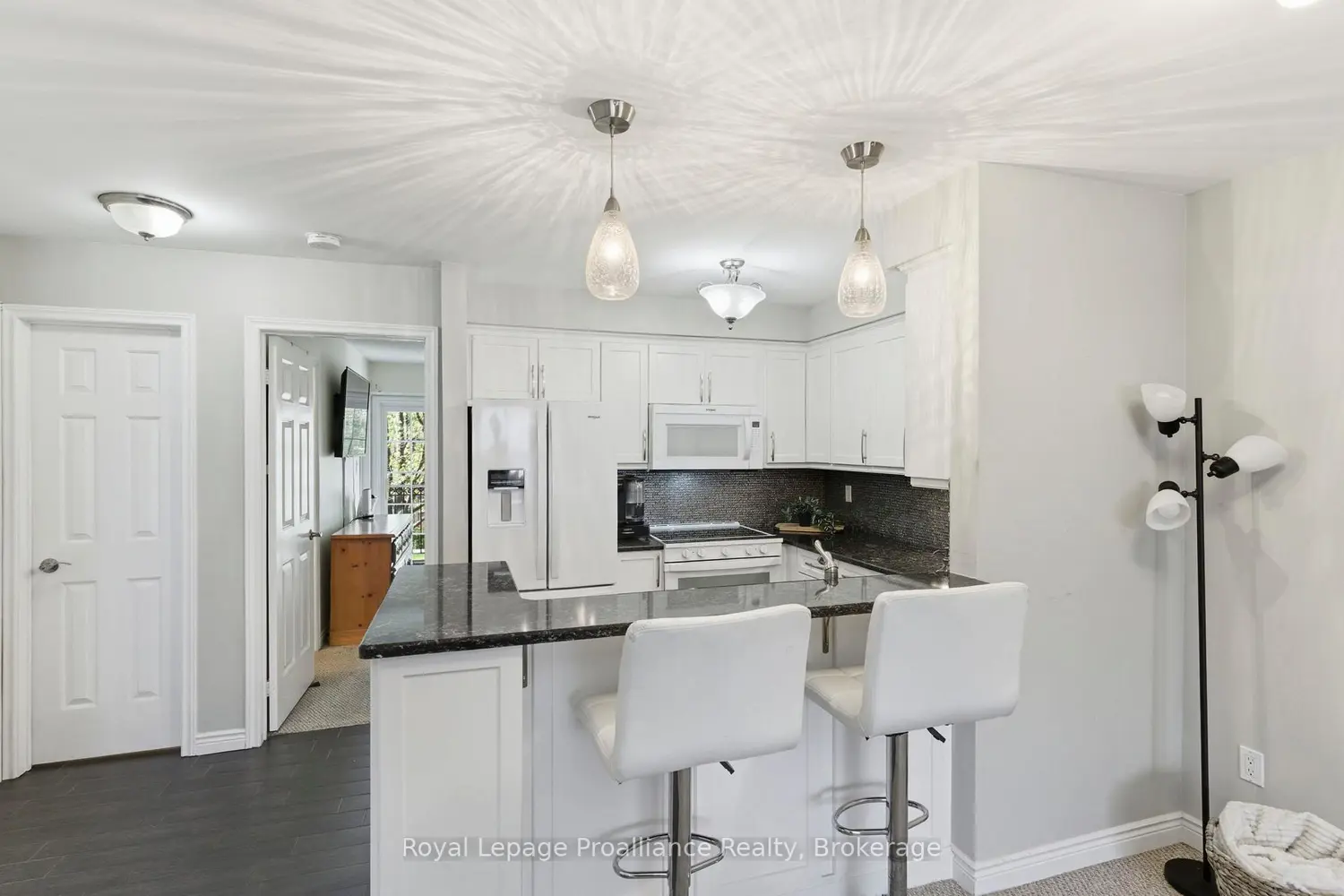 Additional image 8 of 182 D'arcy Street C202