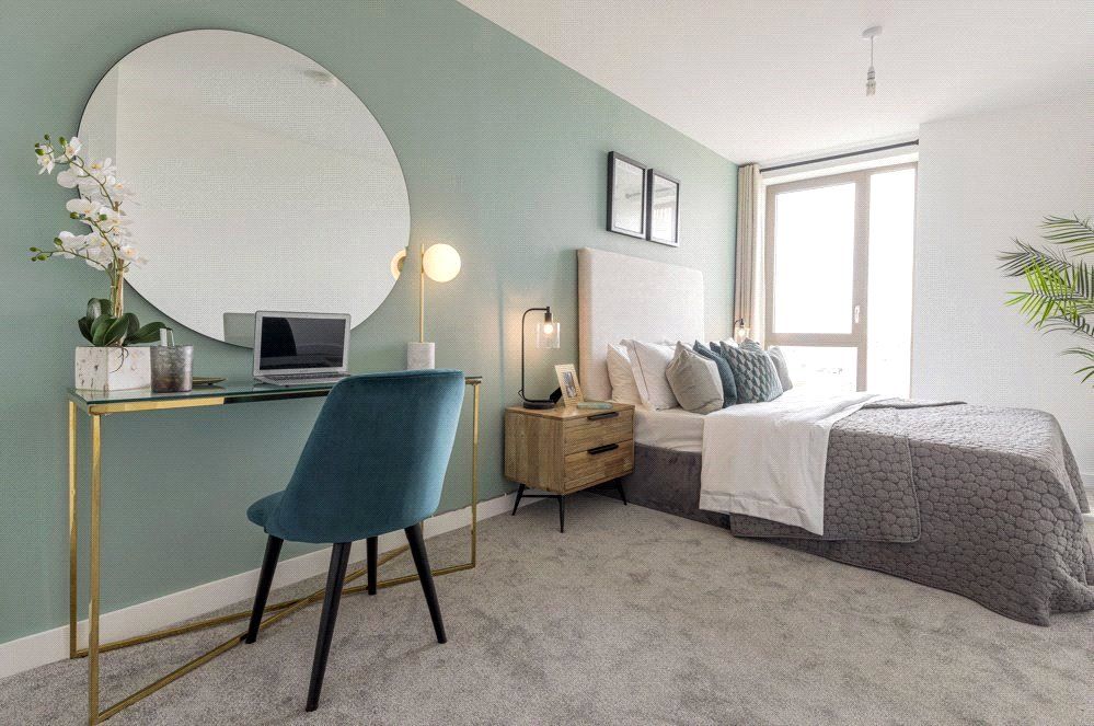 2 bed flat for saleThe Lock, Greenford Quay, Greenford UB6