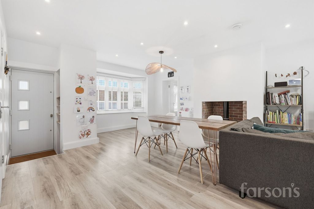 Additional image 10 of 4 bed detached house for saleColyers Lane, Erith DA8