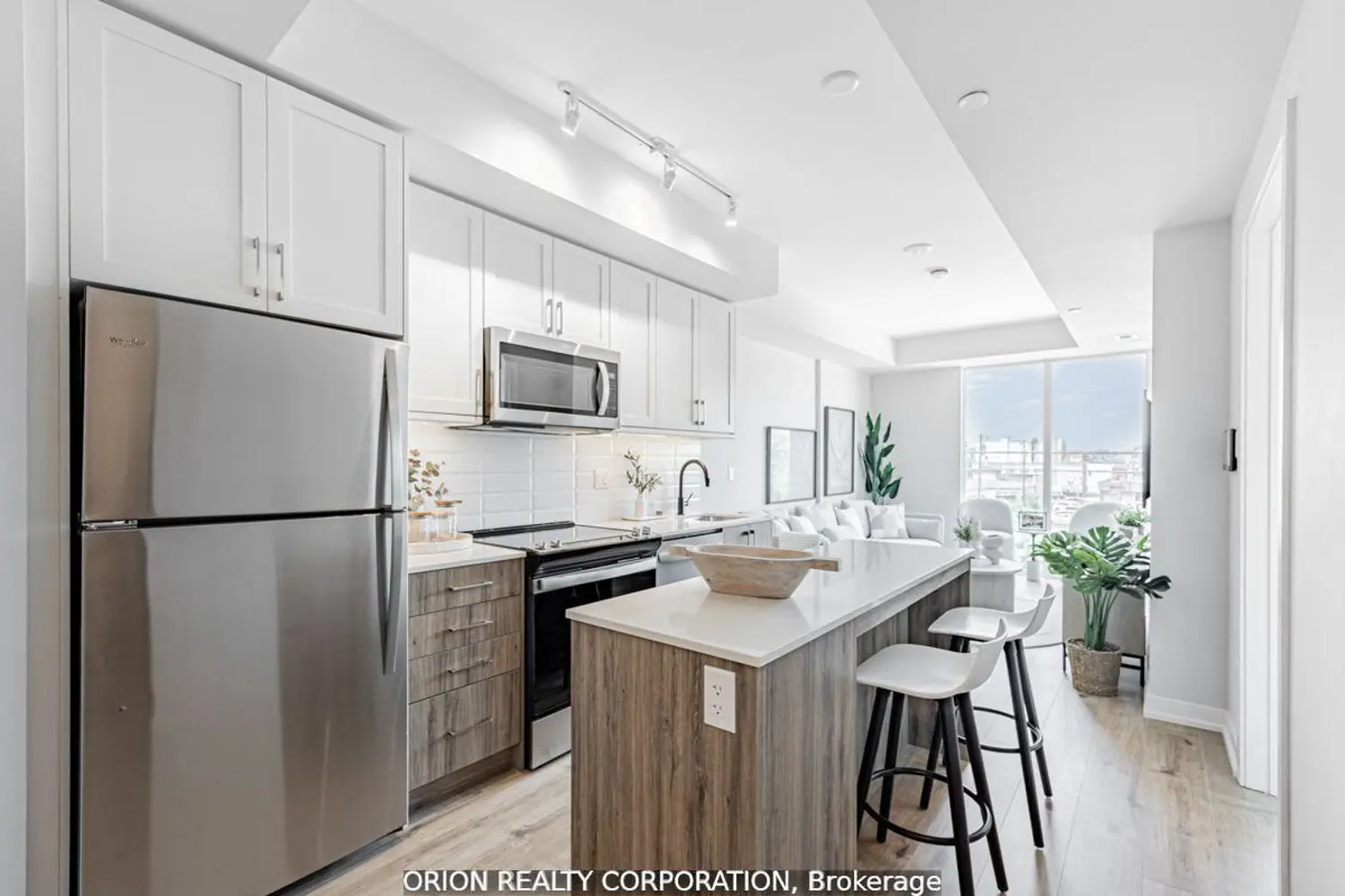 201 Brock Street 202 photo 4