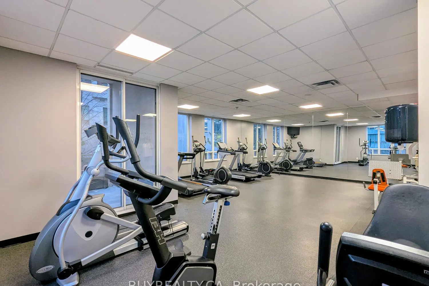 Additional image 17 of 256 Doris Avenue 1603