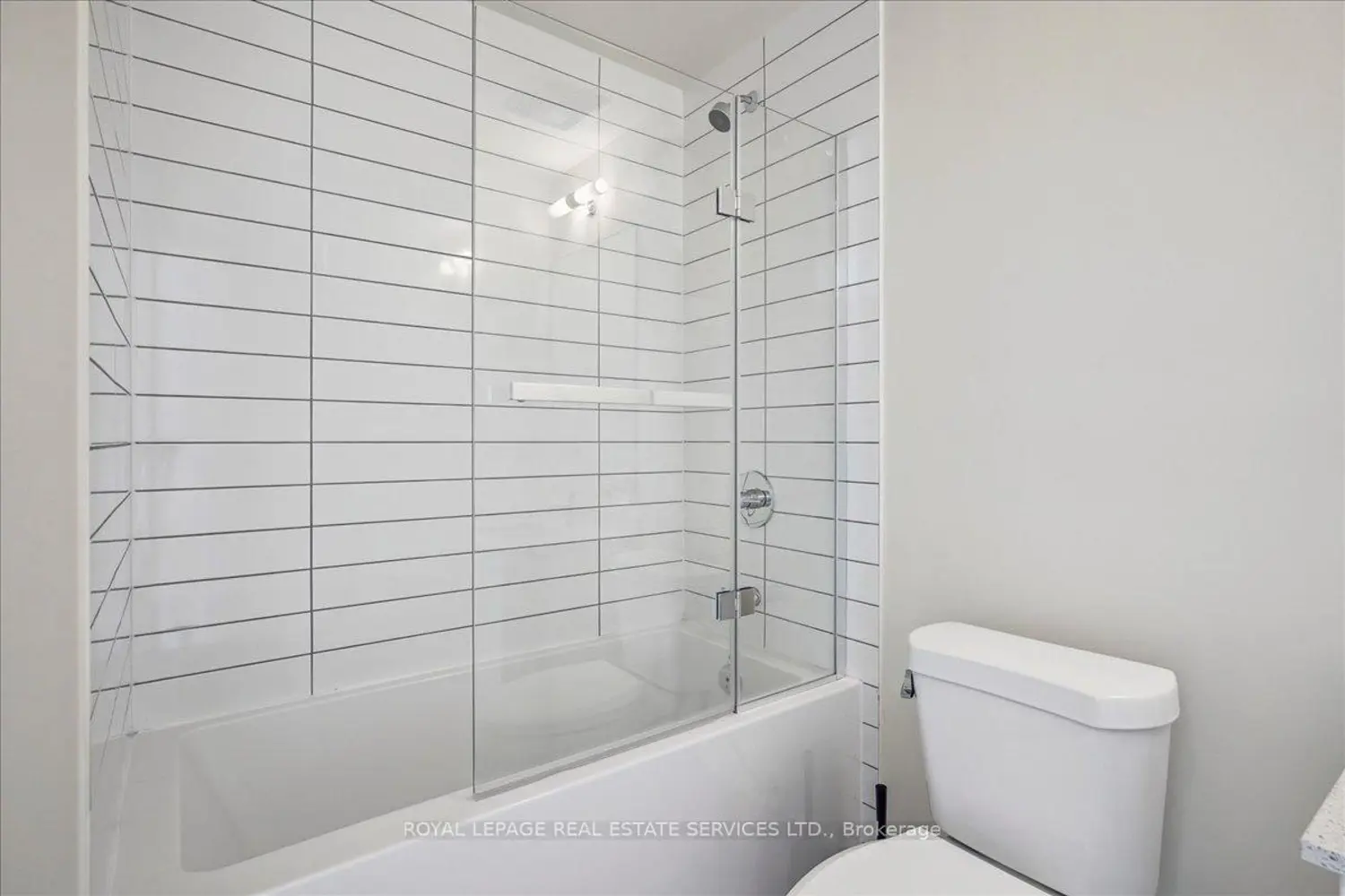 Additional image 8 of 509 Dundas Street 103