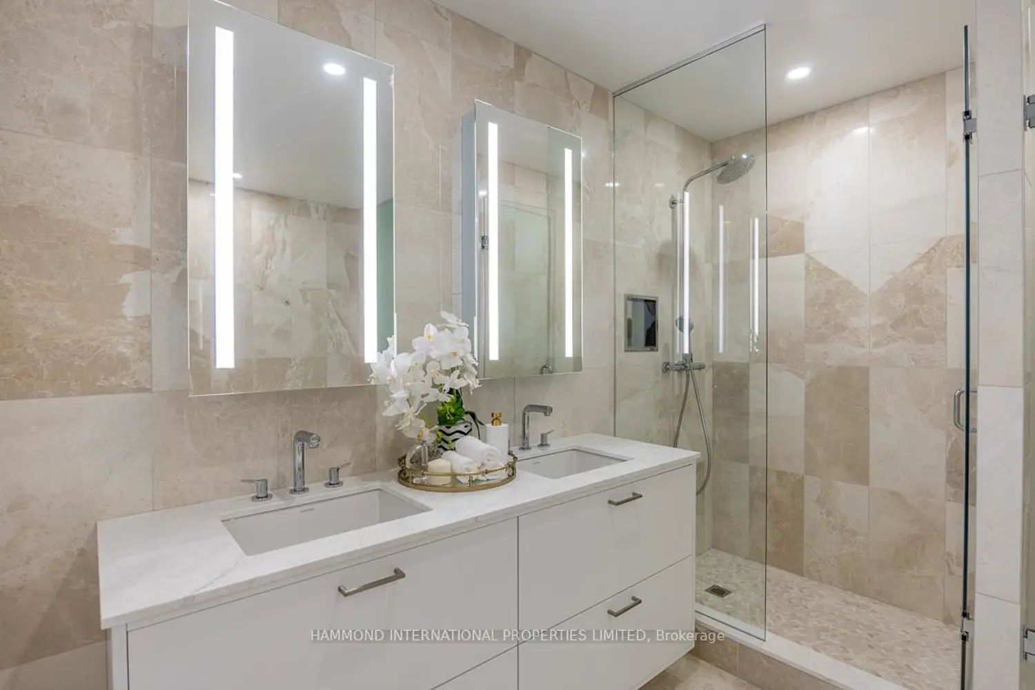 Additional image 12 of 397 Royal Orchard Boulevard 706