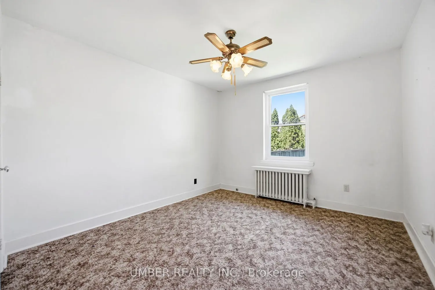 Additional image 7 of 558 Glencairn Avenue