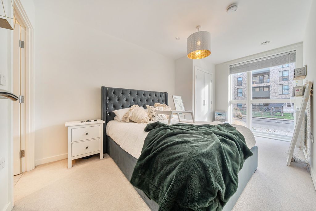 Additional image 5 of 2 bed flat for saleArthur Street, Erith DA8
