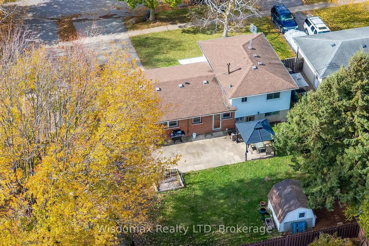 Additional image 15 of 3384 Baker Crescent