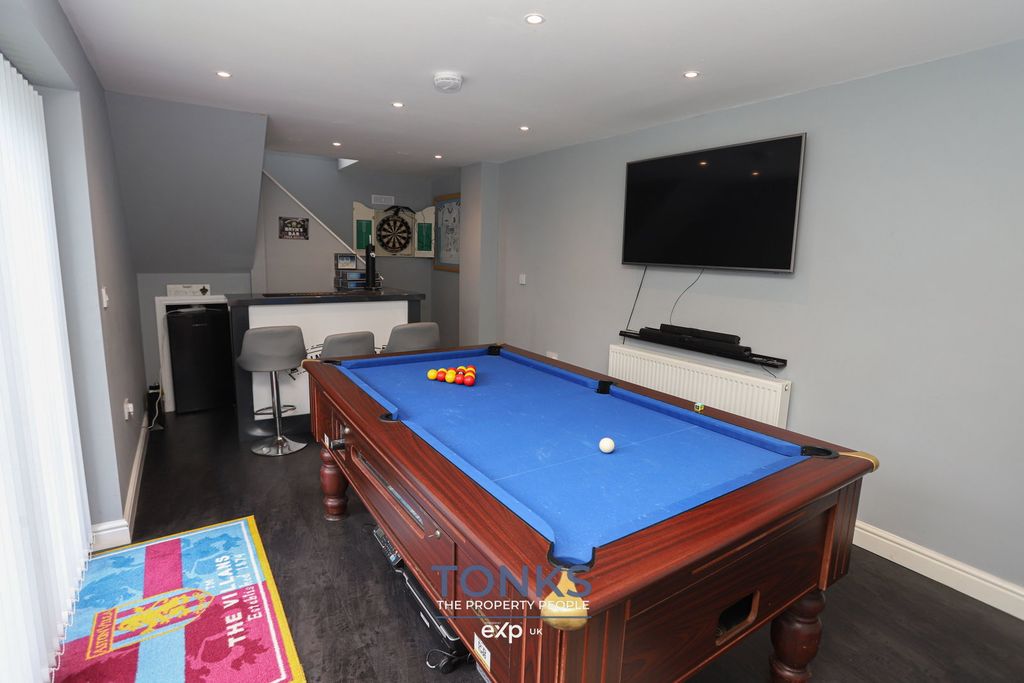 Additional image 10 of 5 bed detached house for saleCavalier Drive, Halesowen B63