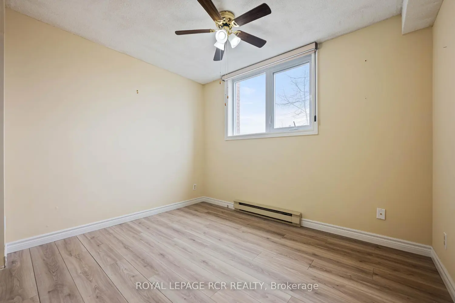 Additional image 16 of 16 Fourth Street 32