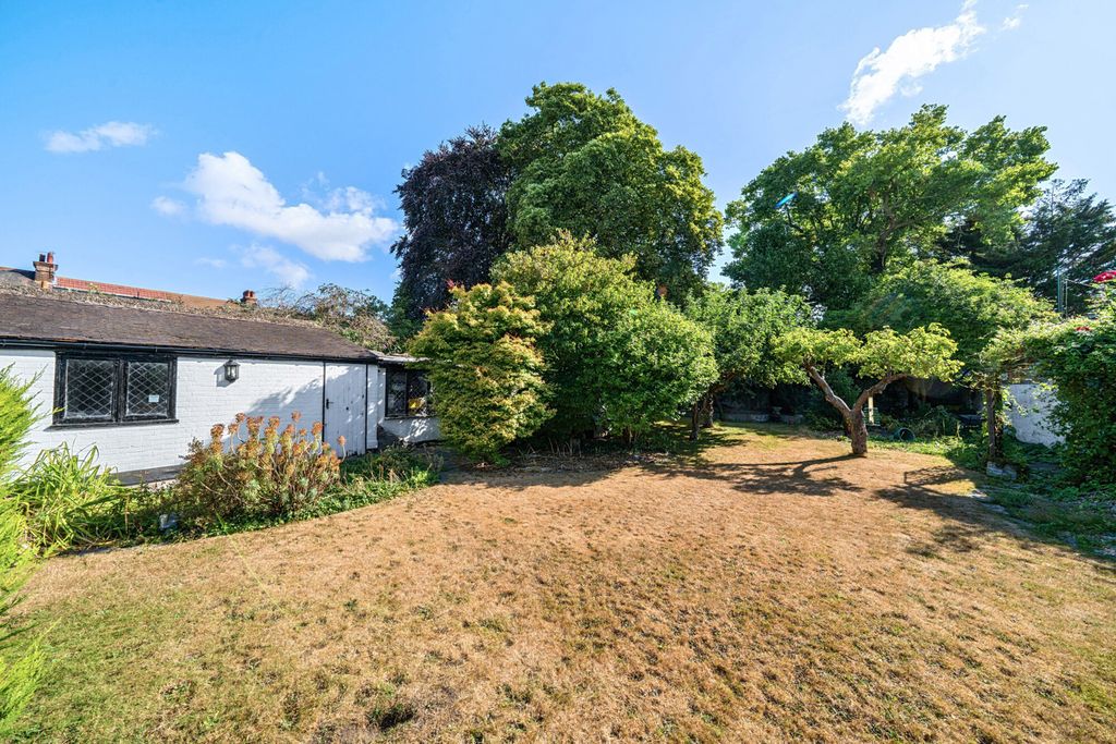 Additional image 23 of 4 bed detached house for saleLennox Road, Gravesend DA11