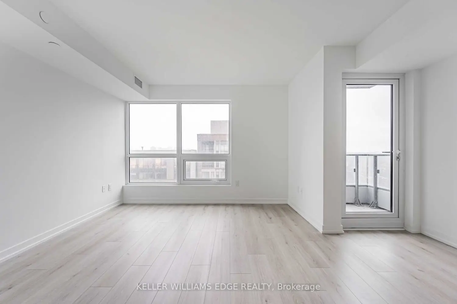Additional image 2 of 395 Bloor Street 1307