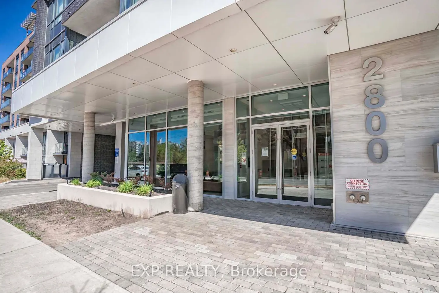 Additional image 3 of 2800 Keele Street 605