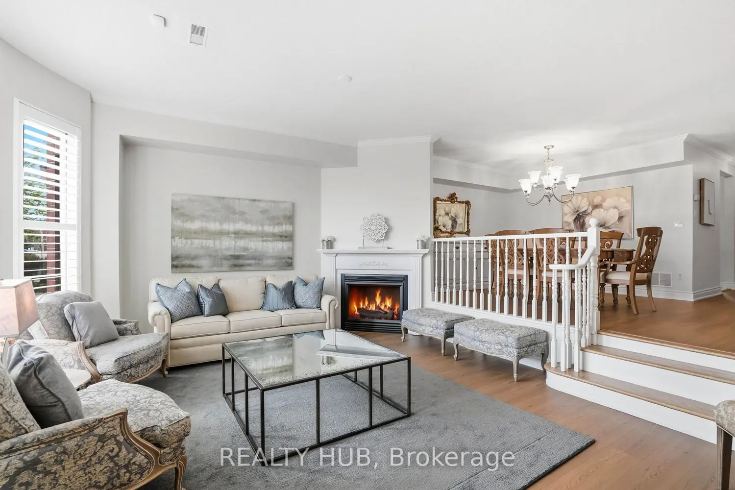 442 Maple Avenue 7