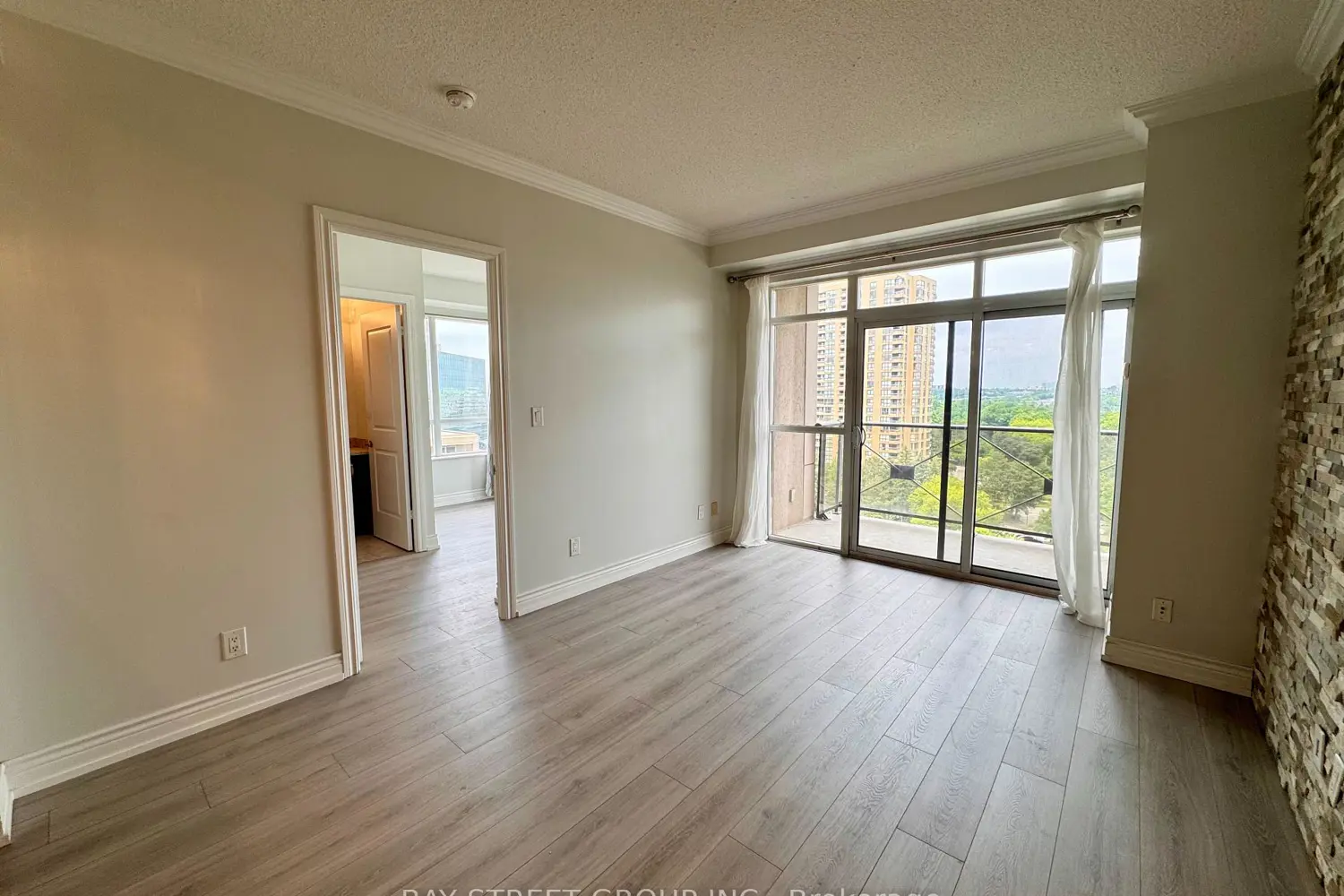 Additional image 4 of 133 Wynford Drive 1008