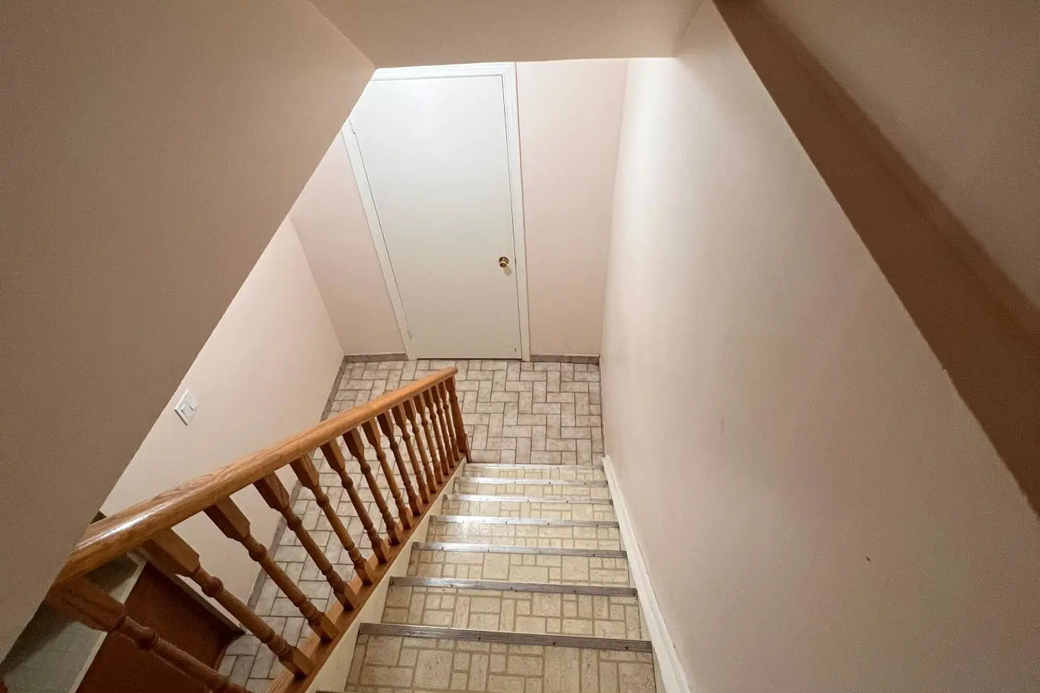 28 Oakmount Crescent photo 5