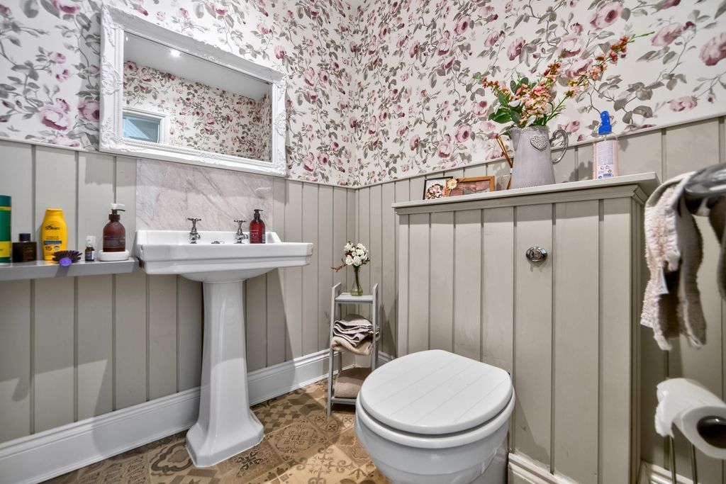 Additional image 14 of 4 bed detached house for saleMarcus Road, Old Felixstowe, Suffolk IP11