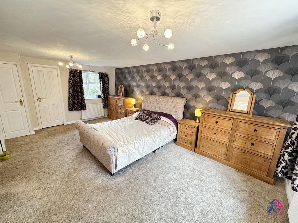 Additional image 11 of 6 bed detached house for saleManthorpe Road, Grantham NG31