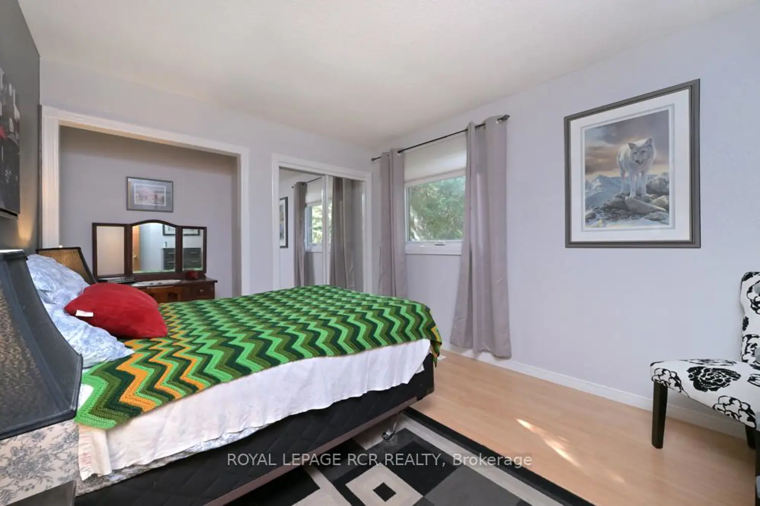 Additional image 13 of 73 Dufferin Street