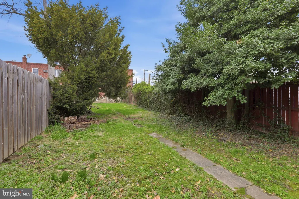 537 Robbins Street, Philadelphia, PA 19111