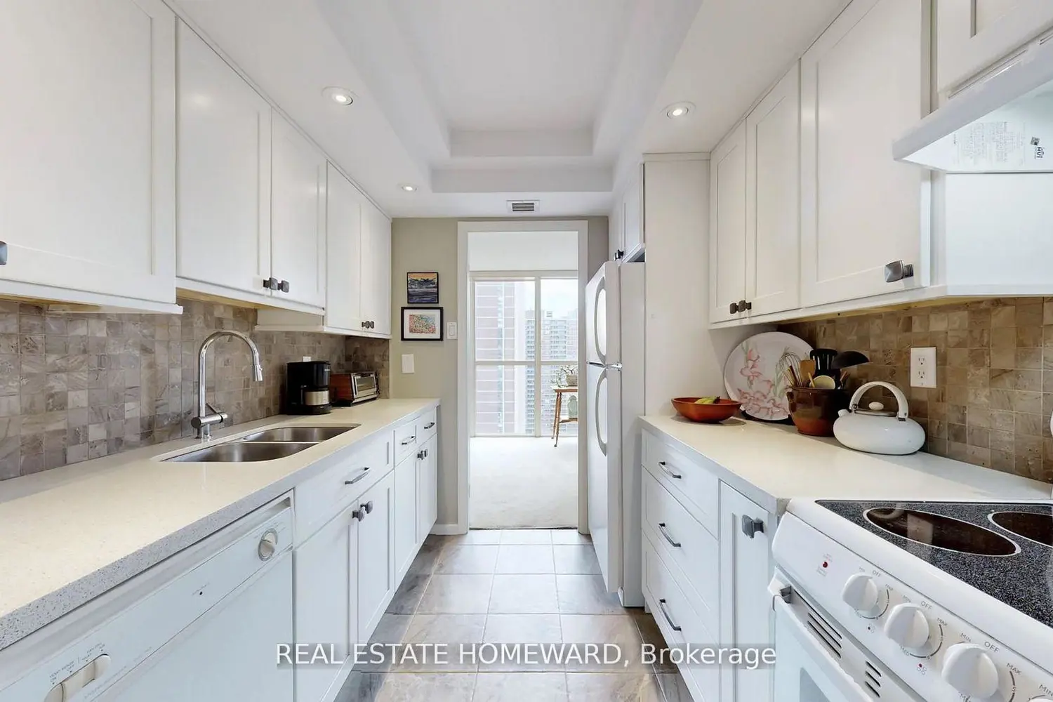 Additional image 9 of 15 Maitland Place 1609