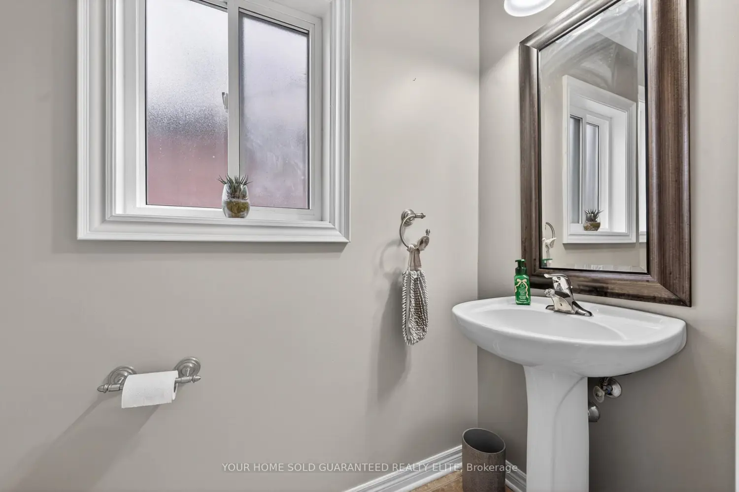 Additional image 14 of 4071 Bush Crescent