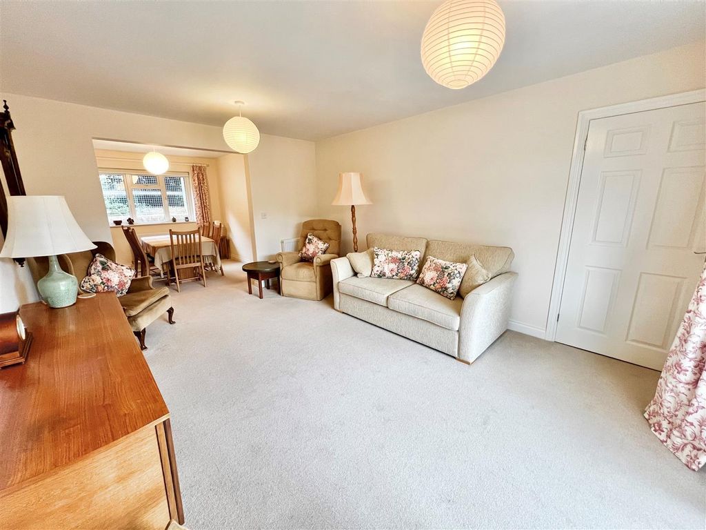 Additional image 4 of 4 bed detached house for saleFreshwater, Isle Of Wight PO40