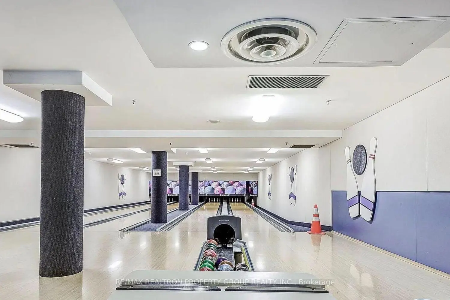 Additional image 13 of 68 Corporate Drive 225