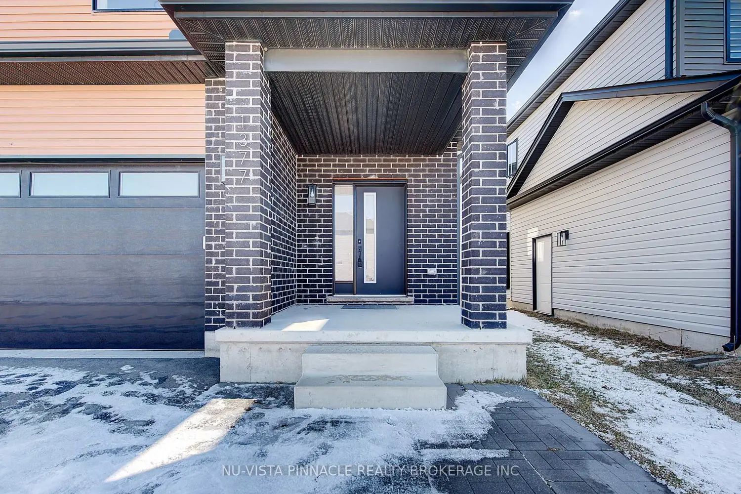 1377 Twilite Boulevard photo 2