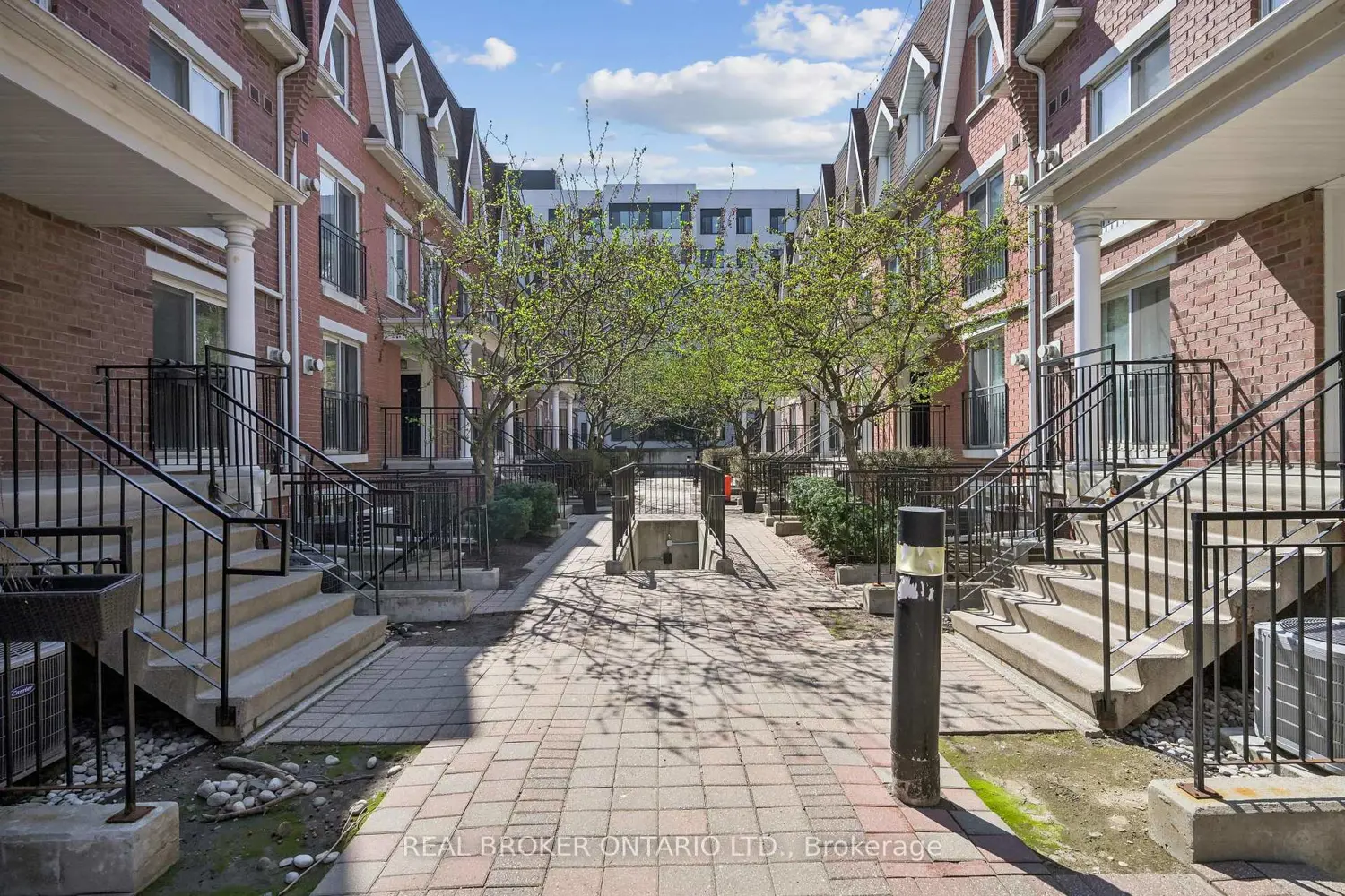 Additional image 3 of 18 Laidlaw Street 1011