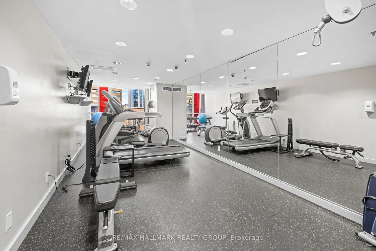 Additional image 16 of 324 Laurier Avenue 1804