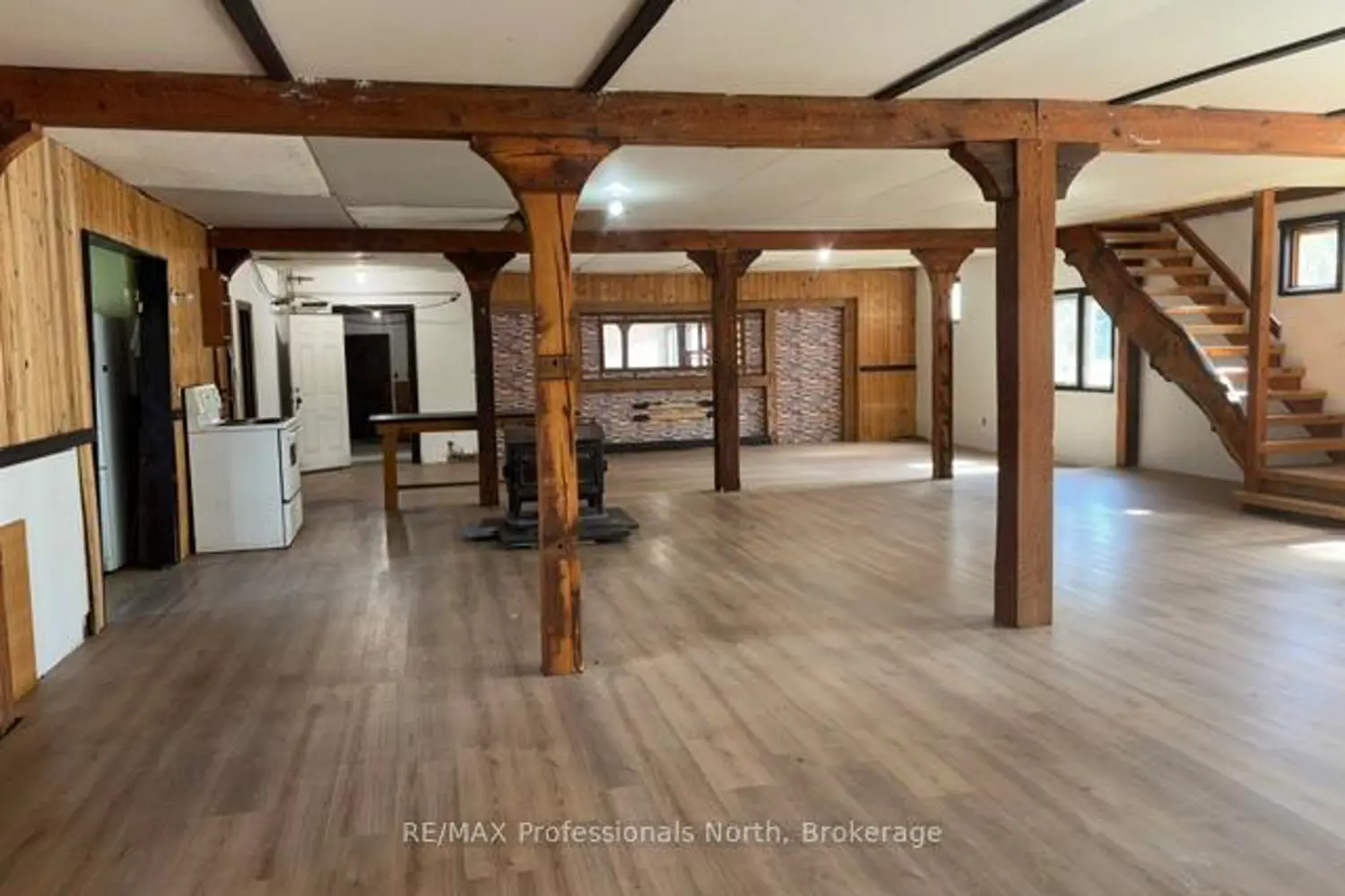 Additional image 10 of 3044 Gelert Road
