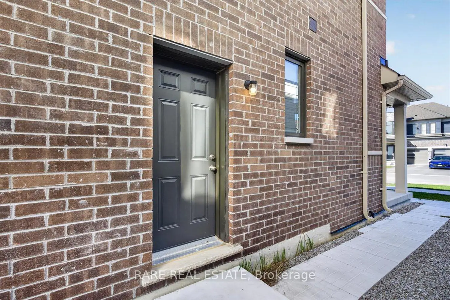Additional image 18 of 38 Rochester Drive