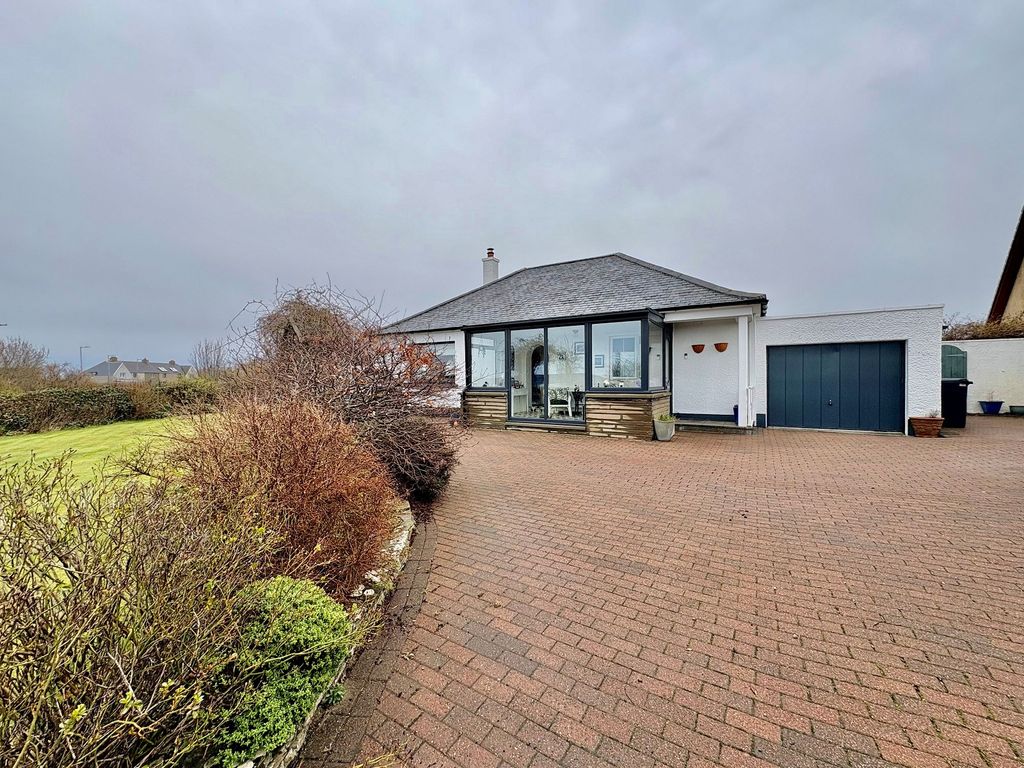 Additional image 15 of 3 bed detached bungalow for saleCastletown, Thurso, Highland. KW14