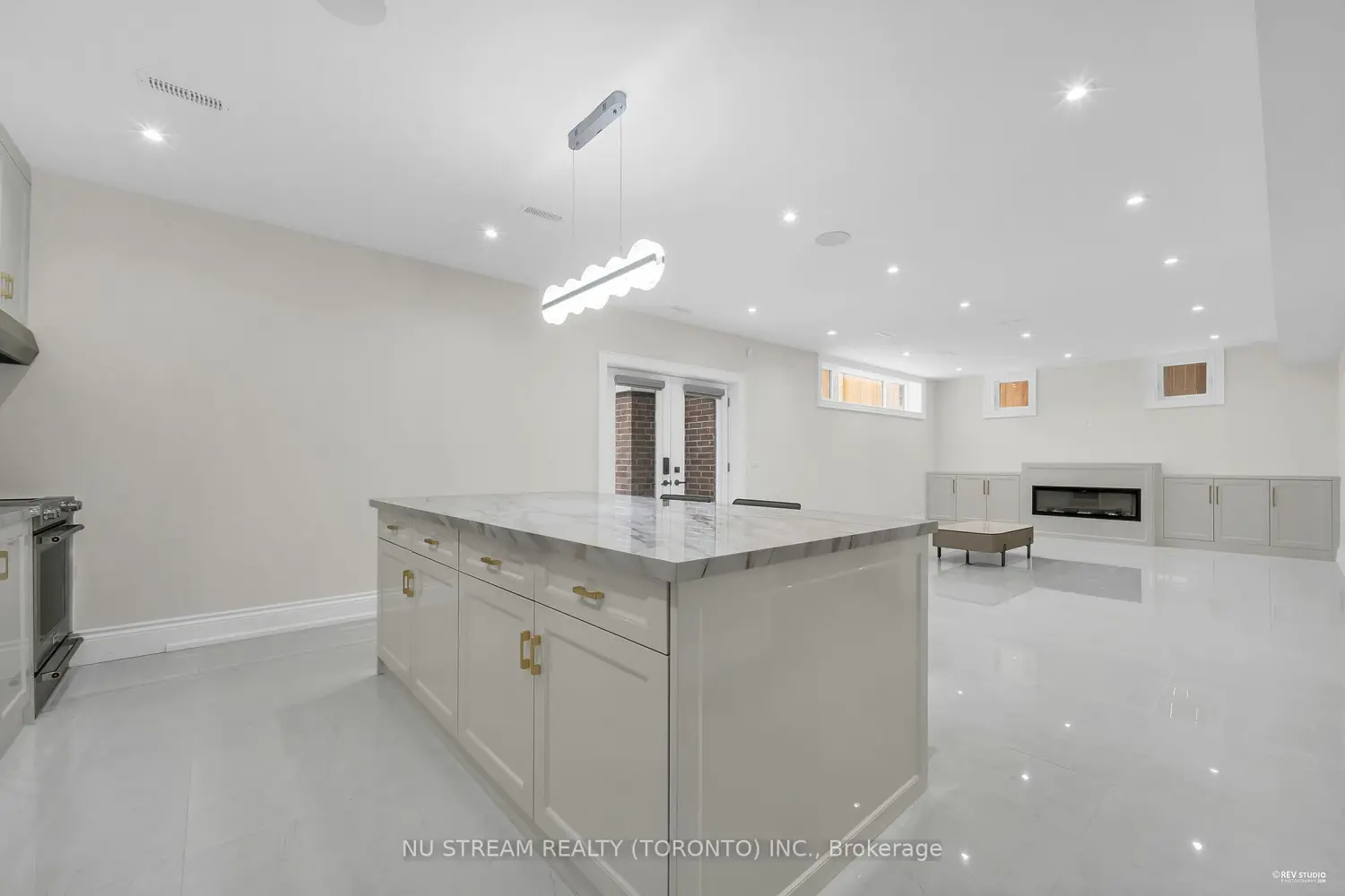 Additional image 15 of 108 Abitibi Avenue