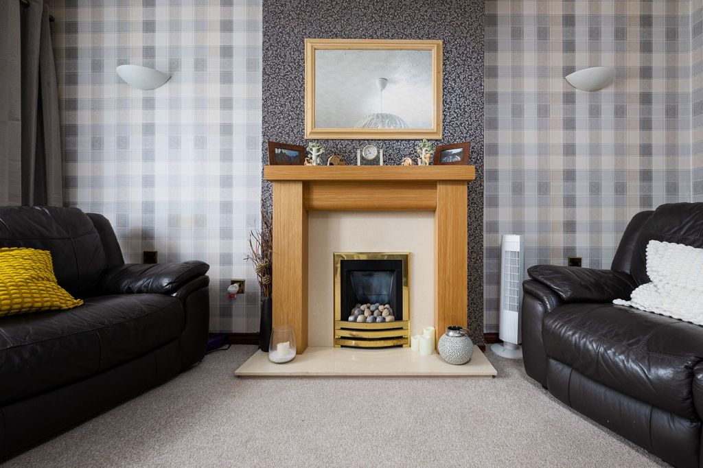 Additional image 5 of 3 bed semi-detached house for saleCrisswell Crescent, Greenock PA16