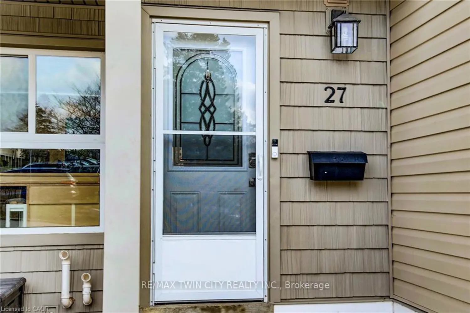 15 Green Valley Drive 27 photo 3