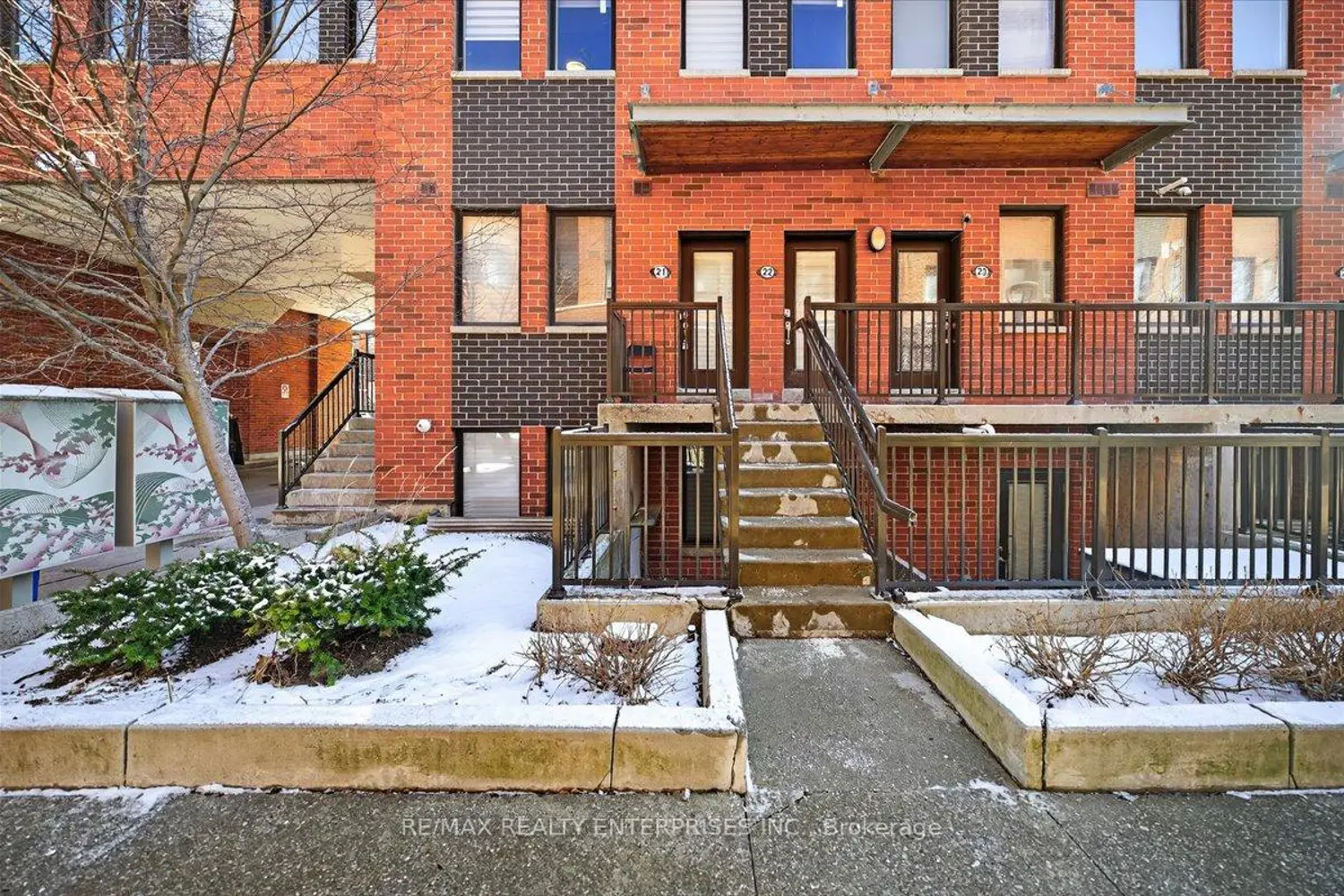871 Wilson Avenue 21
